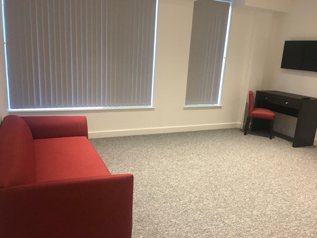 Somerville Apartments London Heathrow Хитроу Экстерьер фото
